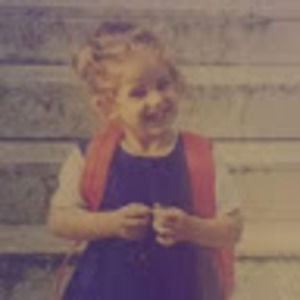 Meet your Posher, Betül